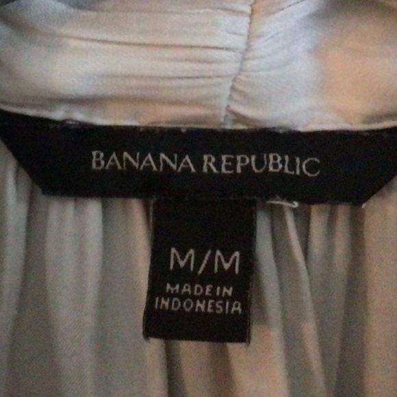 Ladies sleeveless blouse with attached scarf. Champagne colour Sz medium - Picture 4 of 9